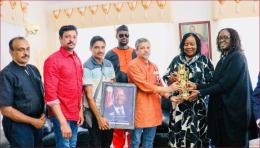 Doctors from Ayurvedic Eye Hospital and Research Centre visited the late Raila Odinga's family on Friday, October 31.